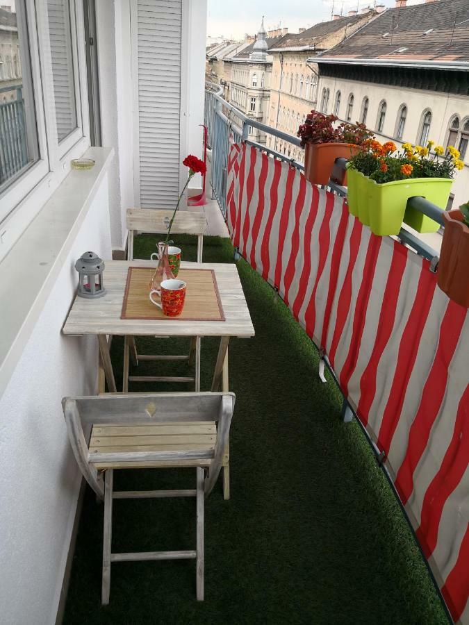 1,5 Szobas Lakas Terasszal,Koezel A Szechenyi Fuerdohoez Budapest Exterior photo